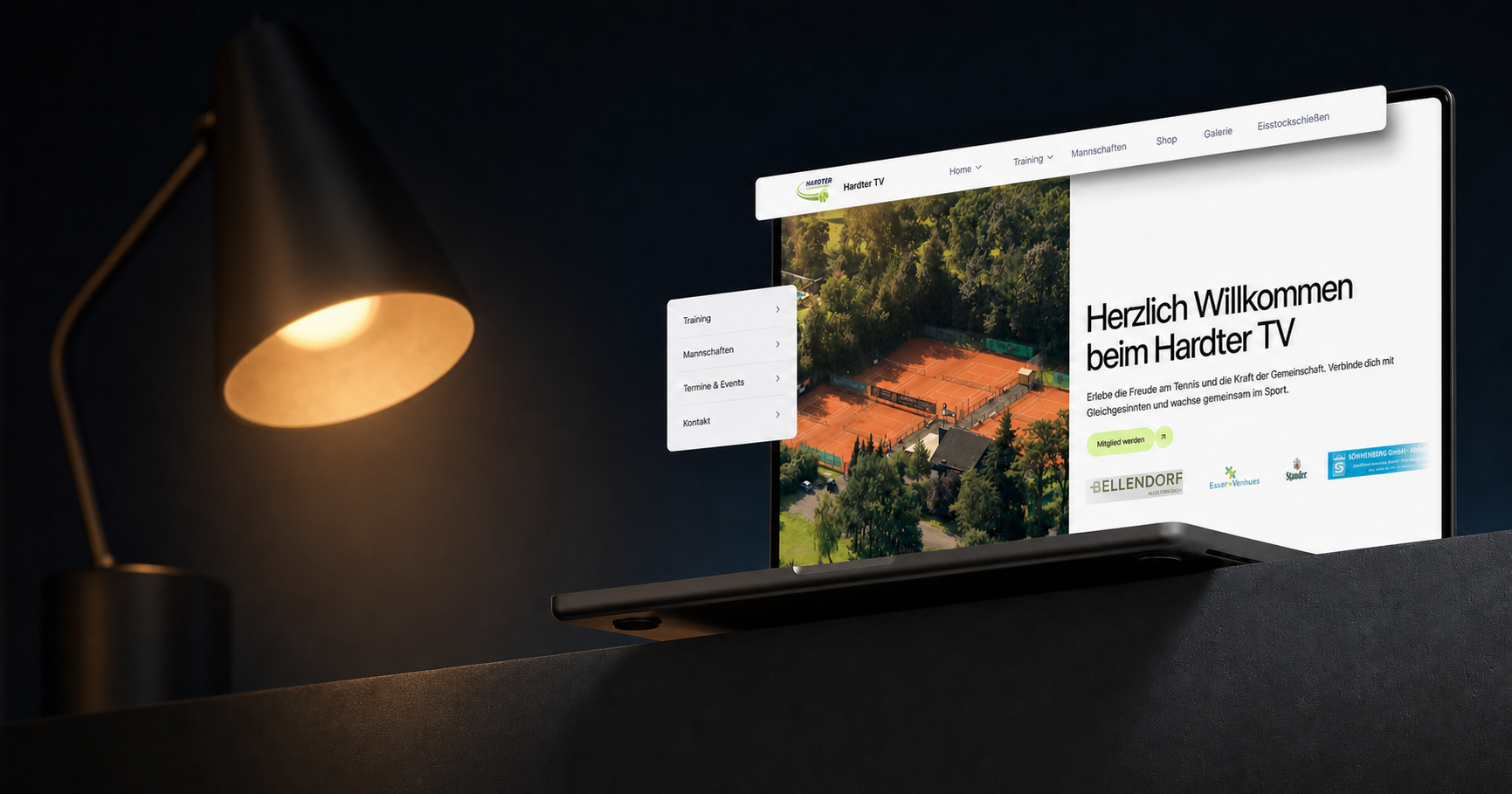 Website-Template Hardter TV auf dem Laptop